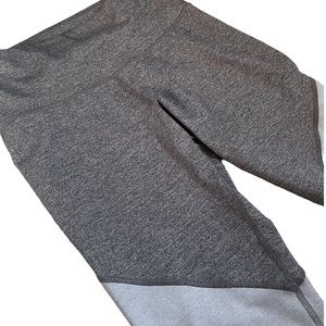 Old Navy Active Go Dry leggings Ombre Grey Size Small
